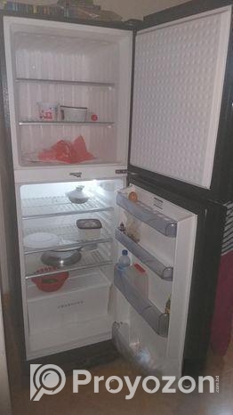 Refrigerator Walton