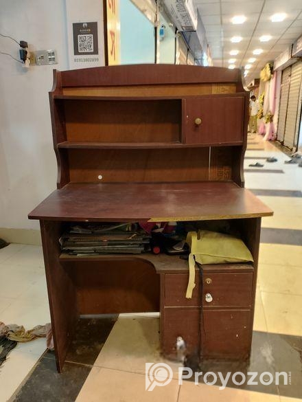 Reading Table