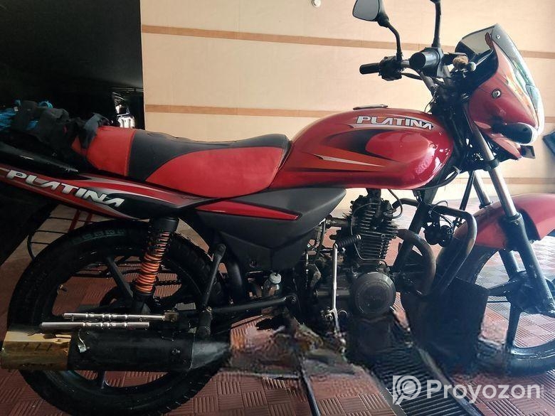 Bajaj Platina লাল কালার 2009