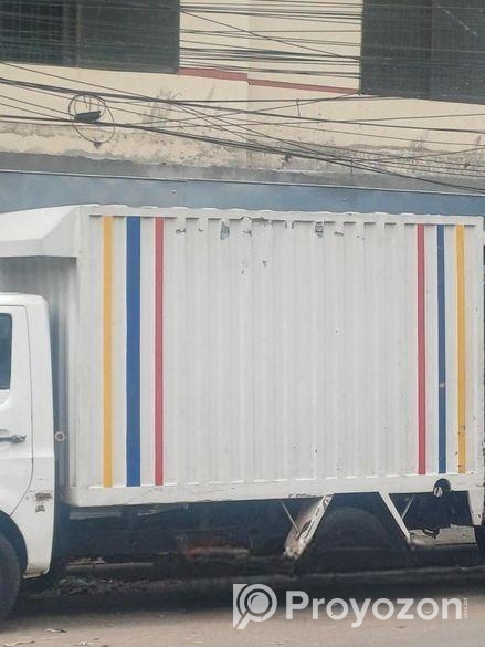 Tata Covered Van 2014