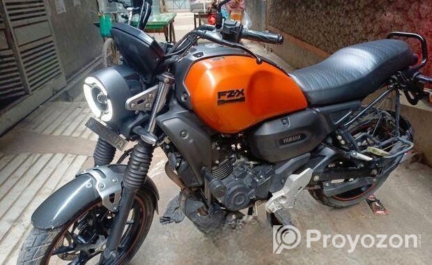 Yamaha FZ-X 2024