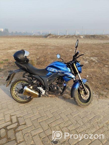 Suzuki Gixxer . 2018