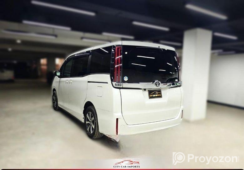 Toyota Noah X Non Hybrid 2020