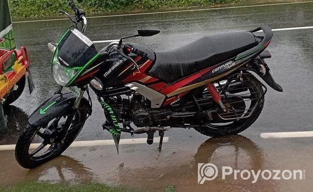 Mahindra Centuro . 2020