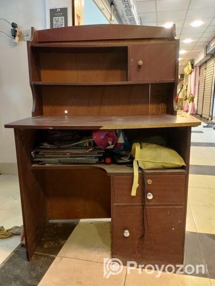 Reading Table