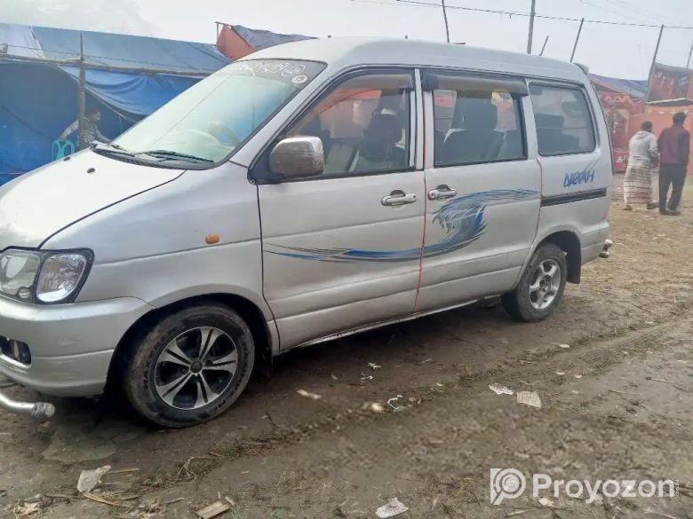 Toyota Noah ফ্রেশ কন্ডিশন 1997