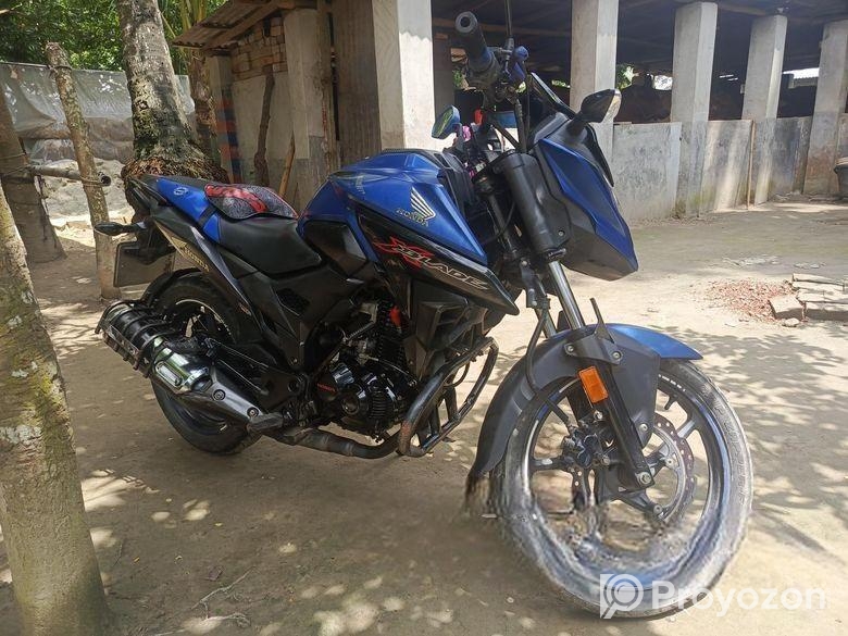 Honda X Blade 2023