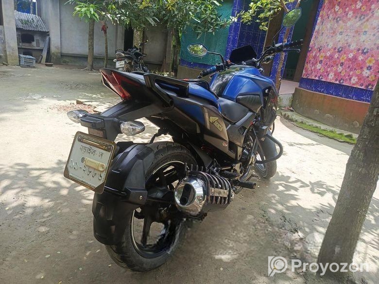 Honda X Blade 2023