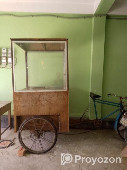 একটি ফুড কার্ড বিক্রি করা হবে