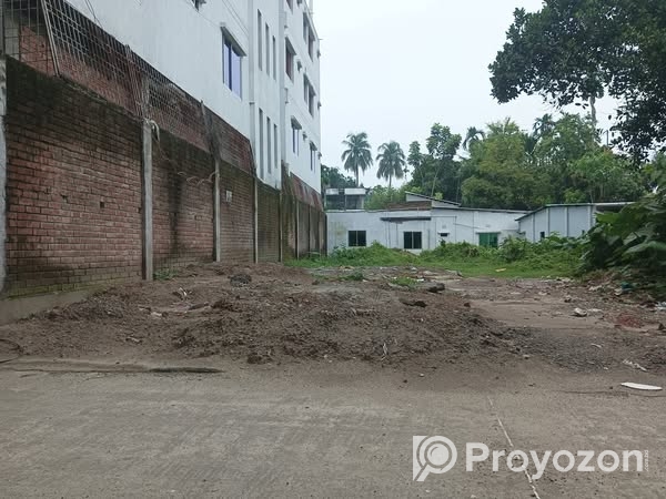 আকর্ষণীয় একটি প্লট বিক্রিয় হইবে