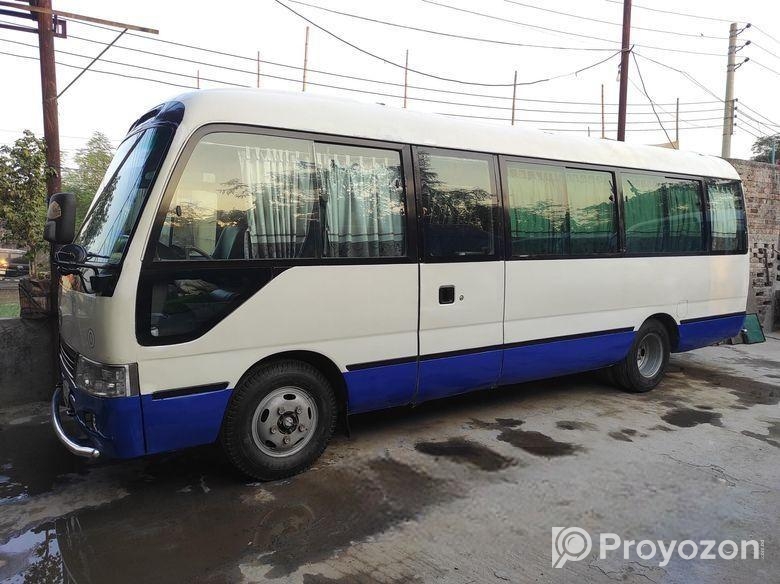 Toyota Coaster 2005