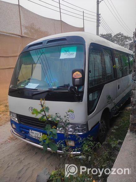 Toyota Coaster 2005