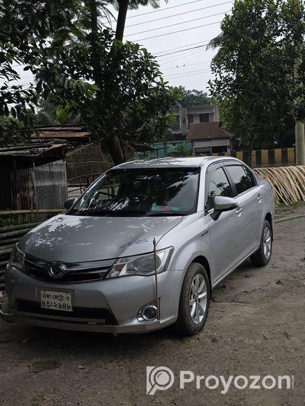 Toyota Axio . 2014