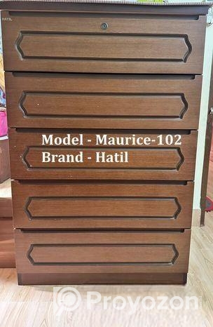 Hatil Wardrobe