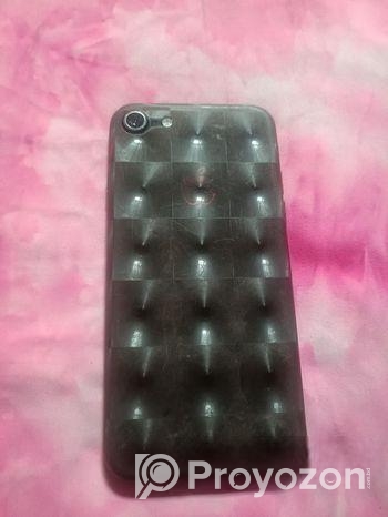 Apple iPhone 7 (Used)
