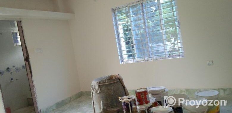 রং এর কাজ ও সেনেটারী এবং টাইলস করা হয়।