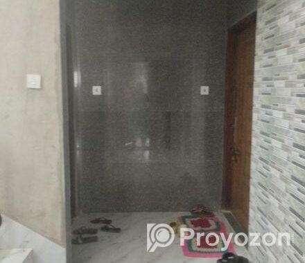 Flat for Sell