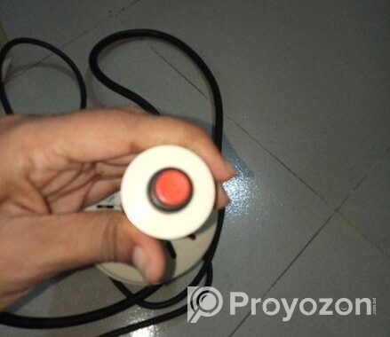 Induction sealing machine
