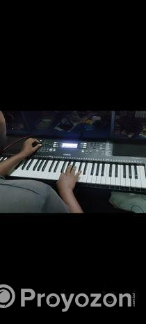 Yamaha Psr 373
