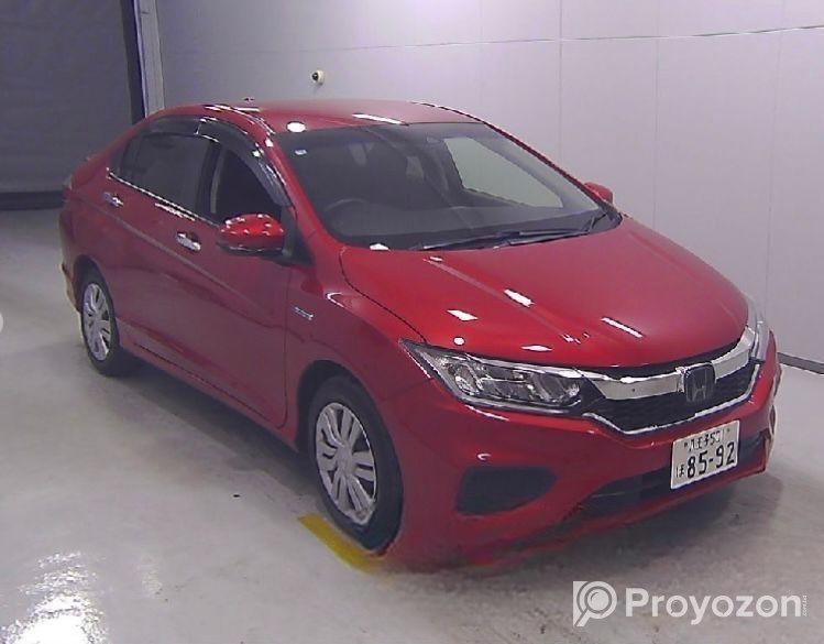 Honda Grace LX Red 4/61000 km 2020