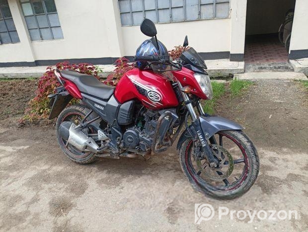 Yamaha FZ v1 2014