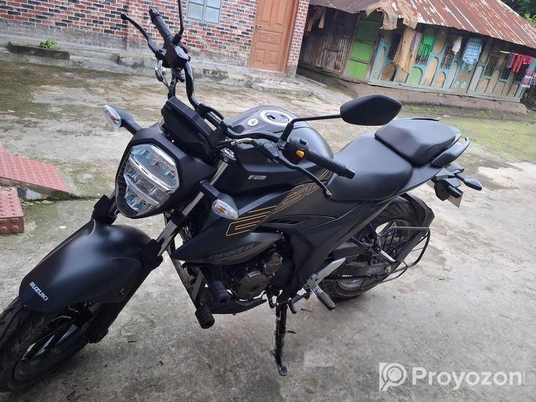 Suzuki Gixxer 250 . 2025
