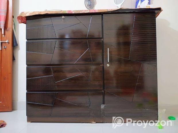 Wardrobe sell