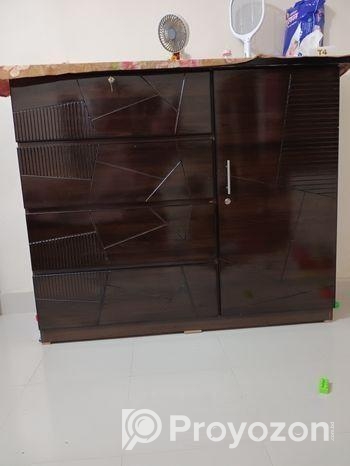 Wardrobe sell