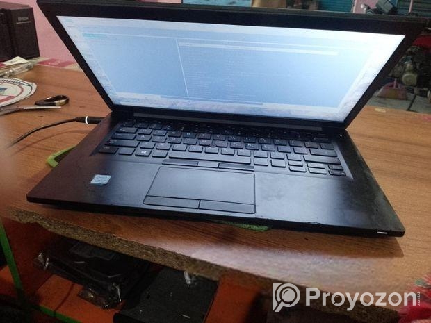 Dell Latitude 7400