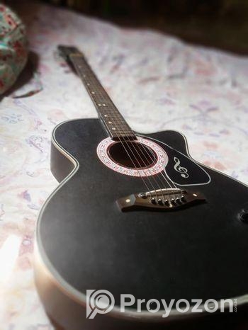 Guitar for sale