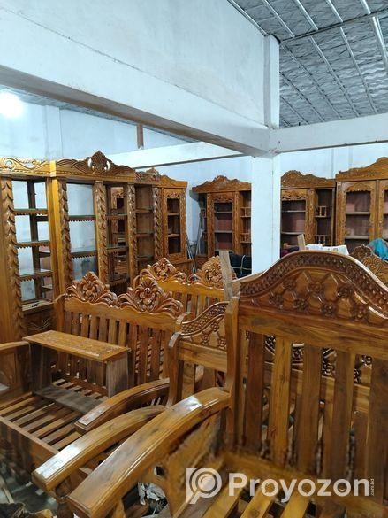 খাট বিক্রি হবে / সাথে বেড রুম সেট কমবো