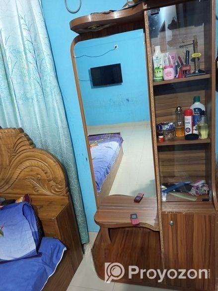 Dressing table