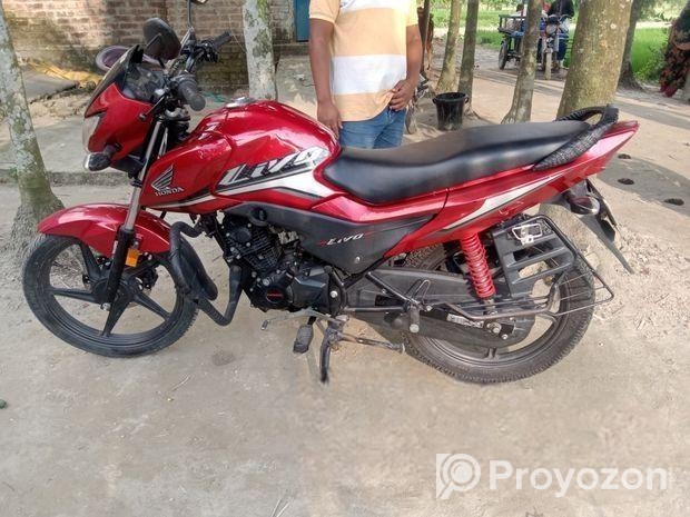Honda Livo . 2020