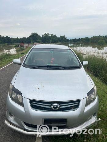 Toyota Axio . 2011