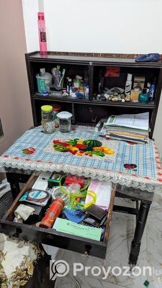 study table