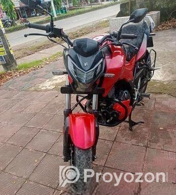 Hero Thriller 160R Refresh 2022