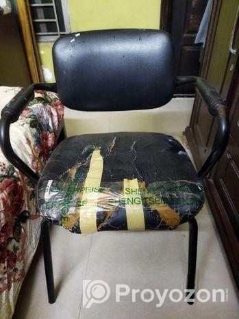 Otobi Chair