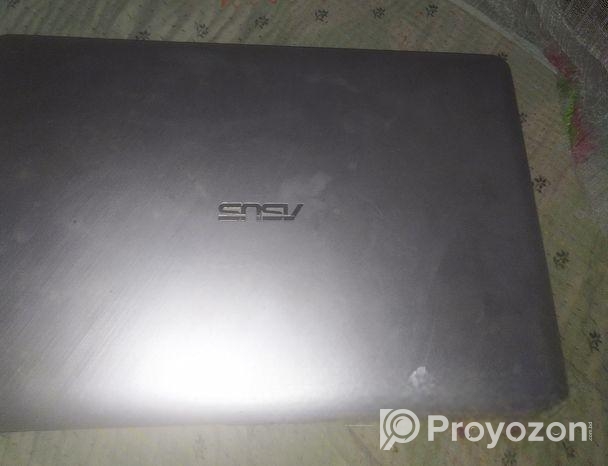 Asus laptop 2022