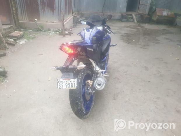 Yamaha R15 V3 2017