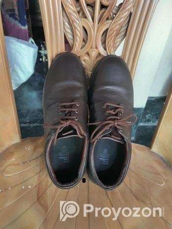 Leather shows