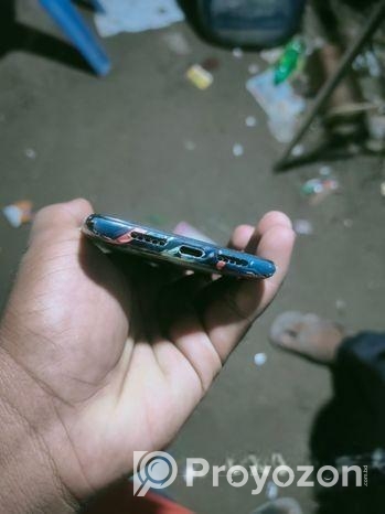 OnePlus 6T (Used)