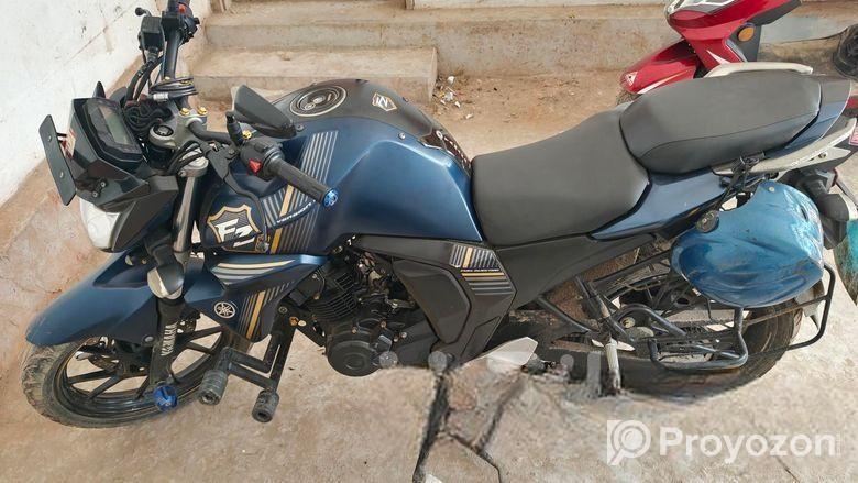 Yamaha FZs V2 . 2023