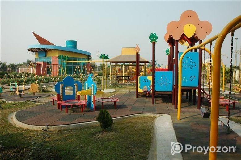 Land For Sale Bashundhara River View