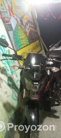 Honda X Blade . 2022