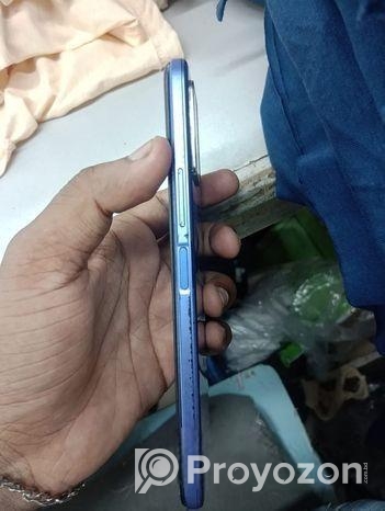 Vivo Y21 ‘ (Used)