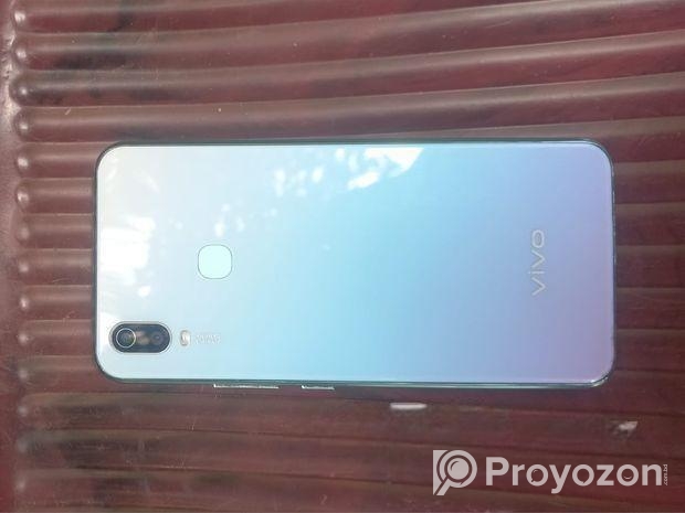 Vivo Y11 . (Used)