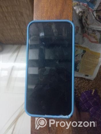 Apple iPhone 12 us (Used)