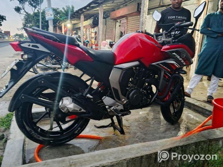 Yamaha Fazer . 2018
