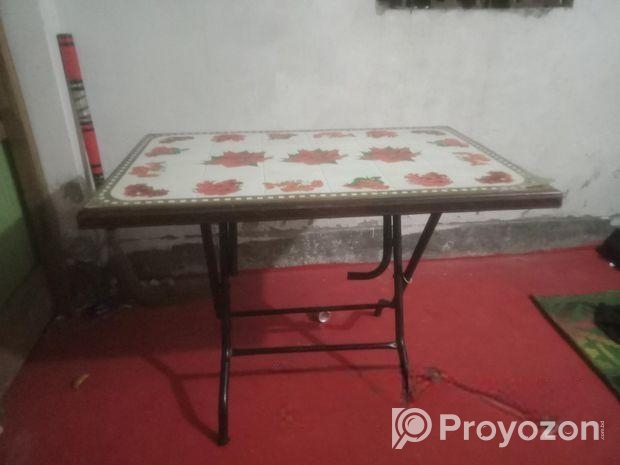 Fold Table