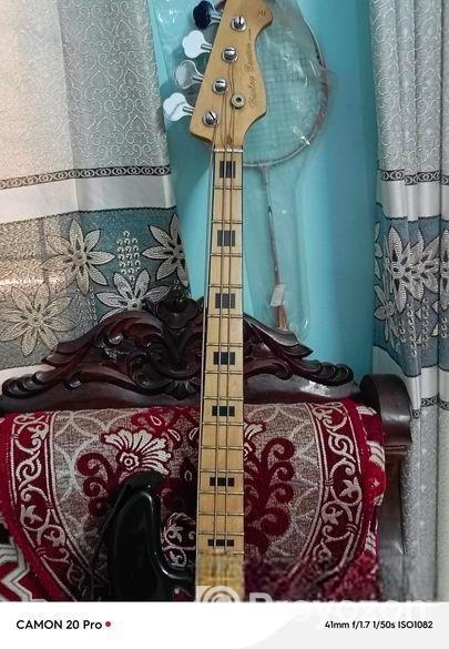 বেস গীটার